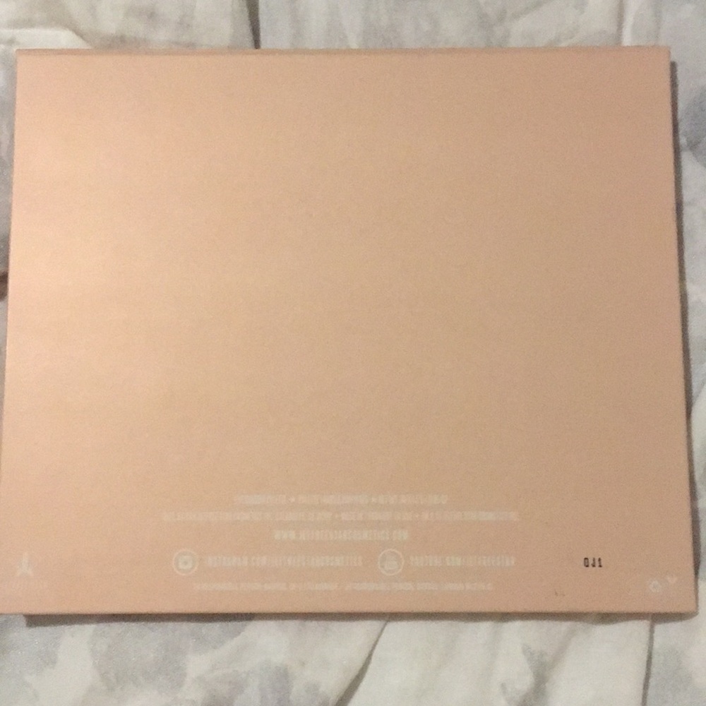 Jeffree Star Orgy palette - Picture 5 of 5